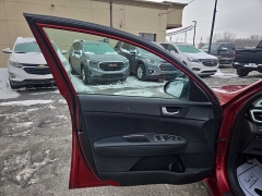 Used 2020  Kia Optima 4d Sedan Special Edition at City Wide Auto Credit near Toledo&comma; OH