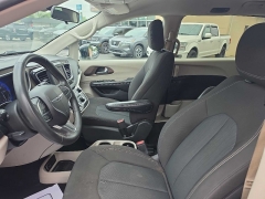 Used 2022  Chrysler Voyager LX FWD at City Wide Auto Credit near Toledo&comma; OH