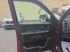 Used 2019  Ram 1500 Classic 4WD Crew Cab Express at City Wide Auto Credit near Toledo&comma; OH