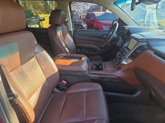 Used 2015  Chevrolet Suburban 4d SUV 4WD LTZ at City Wide Auto Credit near Toledo&comma; OH