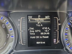 Used 2015  Chrysler 200 4d Sedan Limited I4 at City Wide Auto Credit near Toledo&comma; OH