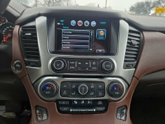 Used 2017  Chevrolet Suburban 4d SUV 4WD Premier at City Wide Auto Credit near Toledo&comma; OH