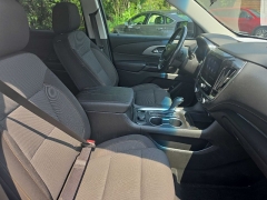 Used 2020  Chevrolet Traverse 4d SUV AWD LT Cloth w&sol;1LT at City Wide Auto Credit near Toledo&comma; OH