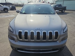 Used 2016  Jeep Cherokee 4d SUV 4WD Limited V6 at City Wide Auto Credit near Toledo&comma; OH