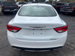 Used 2016  Chrysler 200 4d Sedan C V6 at City Wide Auto Credit near Toledo&comma; OH