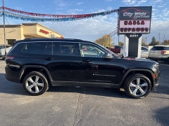 Used 2022  Jeep Grand Cherokee L Limited 4x4 at City Wide Auto Credit near Toledo, OH
