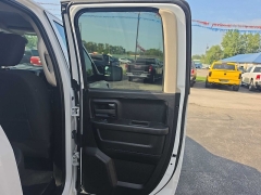 Used 2022  Ram 1500 Classic 4WD Tradesman Quad Cab 6'4" Box at City Wide Auto Credit near Toledo&comma; OH