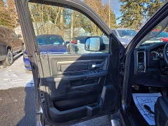 Used 2014  Ram 1500 4WD Crew Cab Sport at City Wide Auto Credit near Toledo&comma; OH