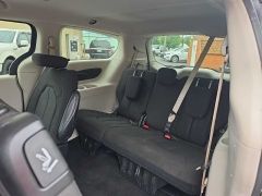 Used 2022  Chrysler Voyager LX FWD at City Wide Auto Credit near Toledo&comma; OH