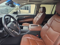 Used 2018  Cadillac Escalade ESV 4d SUV 4WD Premium Luxury at City Wide Auto Credit near Toledo&comma; OH