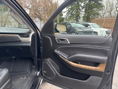 Used 2019  GMC Yukon XL 4d SUV 4WD Denali at City Wide Auto Credit near Toledo&comma; OH