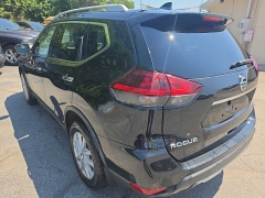 Used 2020  Nissan Rogue 4d SUV AWD SV at City Wide Auto Credit near Toledo&comma; OH