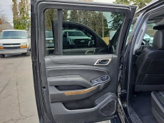 Used 2020  GMC Yukon XL 4d SUV 4WD Denali at City Wide Auto Credit near Toledo&comma; OH