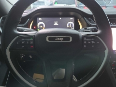 Used 2021  Jeep Grand Cherokee L Limited 4x4 at City Wide Auto Credit near Toledo&comma; OH