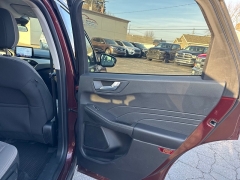 Used 2021  Ford Escape SE Hybrid AWD at City Wide Auto Credit near Toledo&comma; OH