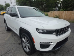 Used 2022  Jeep Grand Cherokee Limited 4x4 at City Wide Auto Credit near Toledo&comma; OH