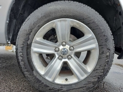 Used 2014  Ram 1500 4WD Quad Cab Sport at City Wide Auto Credit near Toledo&comma; OH