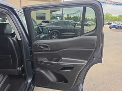 Used 2020  GMC Acadia 4d SUV AWD SLT I4 at City Wide Auto Credit near Toledo&comma; OH