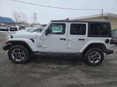 Used 2019  Jeep Wrangler Unlimited 4d SUV 4WD Rubicon at City Wide Auto Credit near Toledo&comma; OH