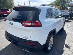 Used 2017  Jeep Cherokee 4d SUV 4WD Limited V6 at City Wide Auto Credit near Toledo&comma; OH