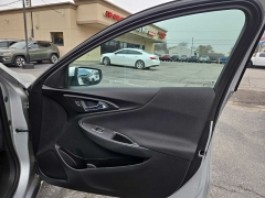 Used 2020  Chevrolet Malibu 4d Sedan LT at City Wide Auto Credit near Toledo&comma; OH