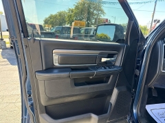 Used 2021  Ram 1500 Classic 4WD Warlock Crew Cab 5'7" Box at City Wide Auto Credit near Toledo&comma; OH