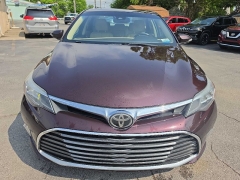 Used 2017  Toyota Avalon 4d Sedan Limited at City Wide Auto Credit near Toledo&comma; OH