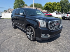 Used 2018  GMC Yukon 4d SUV 4WD Denali at City Wide Auto Credit near Toledo&comma; OH