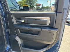 Used 2021  Ram 1500 Classic 4WD Warlock Crew Cab 5'7" Box at City Wide Auto Credit near Toledo&comma; OH