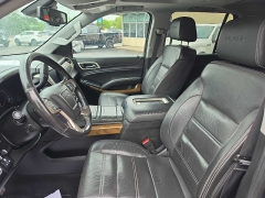 Used 2020  GMC Yukon 4d SUV 4WD Denali at City Wide Auto Credit near Toledo&comma; OH