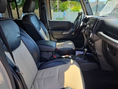 Used 2018  Jeep Wrangler JK Unlimited 4d SUV 4WD Sport Willys Wheeler at City Wide Auto Credit near Toledo&comma; OH