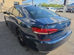 Used 2022  Volkswagen Passat 2&period;0T R-Line Auto at City Wide Auto Credit near Toledo&comma; OH