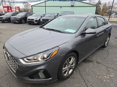 Used 2019  Hyundai Sonata 4d Sedan Limited 2&period;4L at City Wide Auto Credit near Toledo&comma; OH