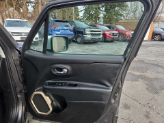 Used 2016  Jeep Renegade 4d SUV FWD Limited at City Wide Auto Credit near Toledo&comma; OH