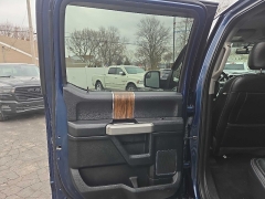 Used 2018  Ford F-150 4WD SuperCrew Lariat 5 1&sol;2 at City Wide Auto Credit near Toledo&comma; OH