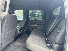 Used 2019  GMC Sierra 1500 4WD Crew Cab Elevation at City Wide Auto Credit near Toledo&comma; OH