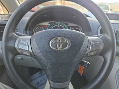 Used 2011  Toyota Venza 4d SUV AWD V6 at City Wide Auto Credit near Toledo&comma; OH