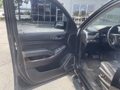 Used 2019  Chevrolet Suburban 4d SUV 4WD LT at City Wide Auto Credit near Toledo&comma; OH