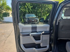 Used 2016  Ford F-150 4WD SuperCrew XLT 5 1&sol;2 at City Wide Auto Credit near Toledo&comma; OH