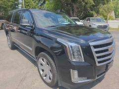 Used 2019  Cadillac Escalade ESV 4d SUV 4WD Premium Luxury at City Wide Auto Credit near Toledo&comma; OH