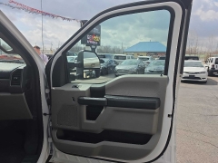 Used 2021  Ford Super Duty F-250 2WD XL Crew Cab SRW 8' Box at City Wide Auto Credit near Toledo&comma; OH