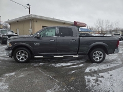 Used 2018  Ram 1500 4WD Crew Cab Laramie Longbed at City Wide Auto Credit near Toledo&comma; OH