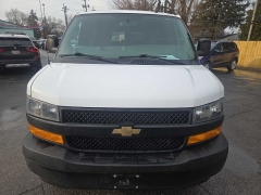 Used 2020  Chevrolet Express Wagon 3500 Ext Wagon LS at City Wide Auto Credit near Toledo&comma; OH