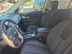 Used 2017  Chevrolet Equinox 4d SUV FWD LT at City Wide Auto Credit near Toledo&comma; OH