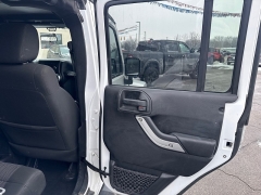 Used 2012  Jeep Wrangler Unlimited 4d Convertible Sahara at City Wide Auto Credit near Toledo&comma; OH