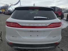 Used 2017  Lincoln MKC 4d SUV FWD Reserve at City Wide Auto Credit near Toledo&comma; OH