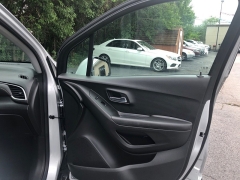 Used 2020  Chevrolet Trax 4d SUV AWD LT at City Wide Auto Credit near Toledo, OH