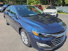 Used 2021  Chevrolet Malibu 4dr Sdn LT at City Wide Auto Credit near Toledo&comma; OH