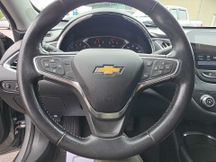 Used 2018  Chevrolet Malibu 4d Sedan LT at City Wide Auto Credit near Toledo&comma; OH
