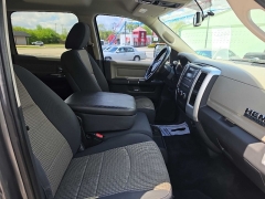 Used 2012  Ram 2500 4WD Crew Cab SLT at City Wide Auto Credit near Toledo&comma; OH